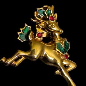Avon Reindeer Pin